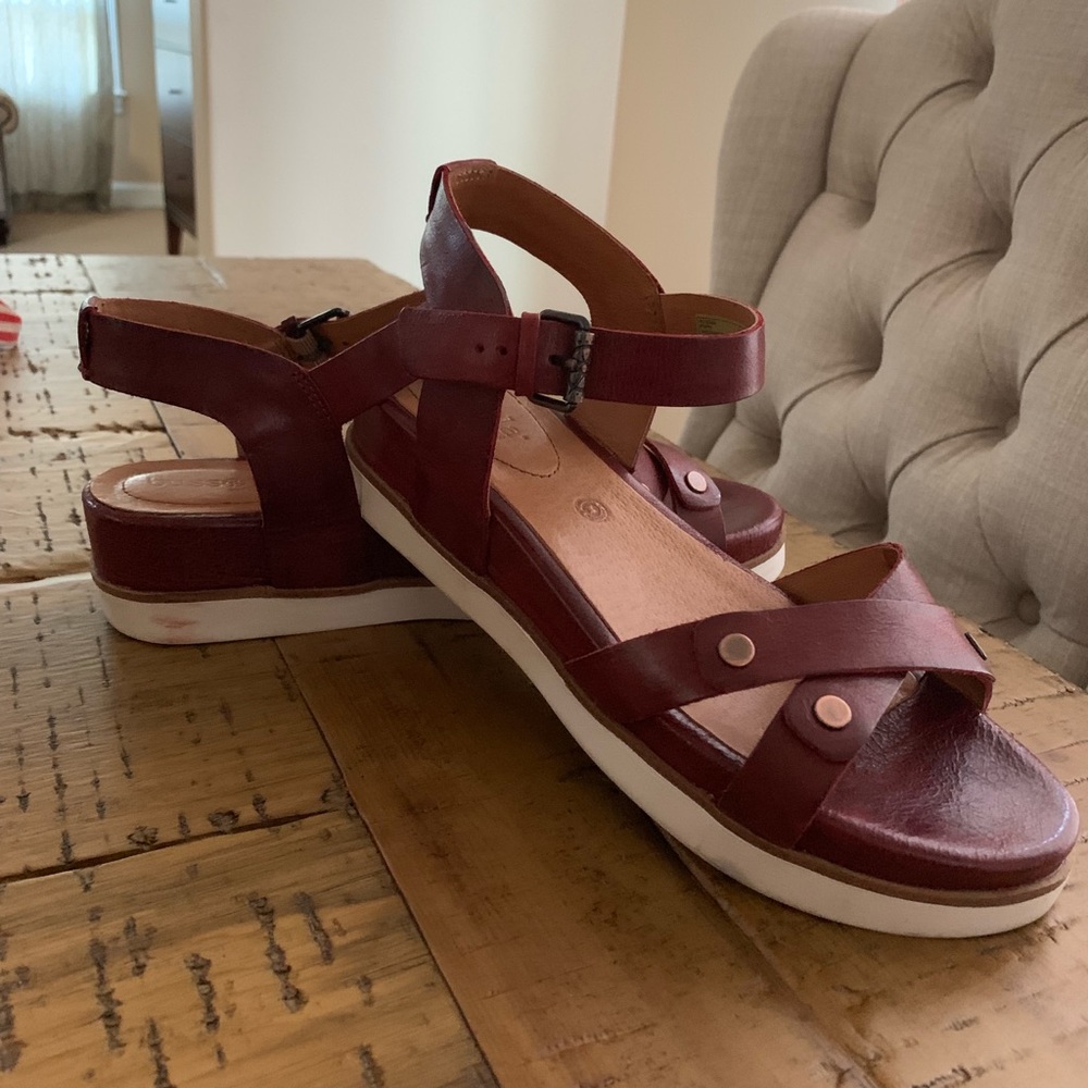 Bussola Poppy women’s leather sandals